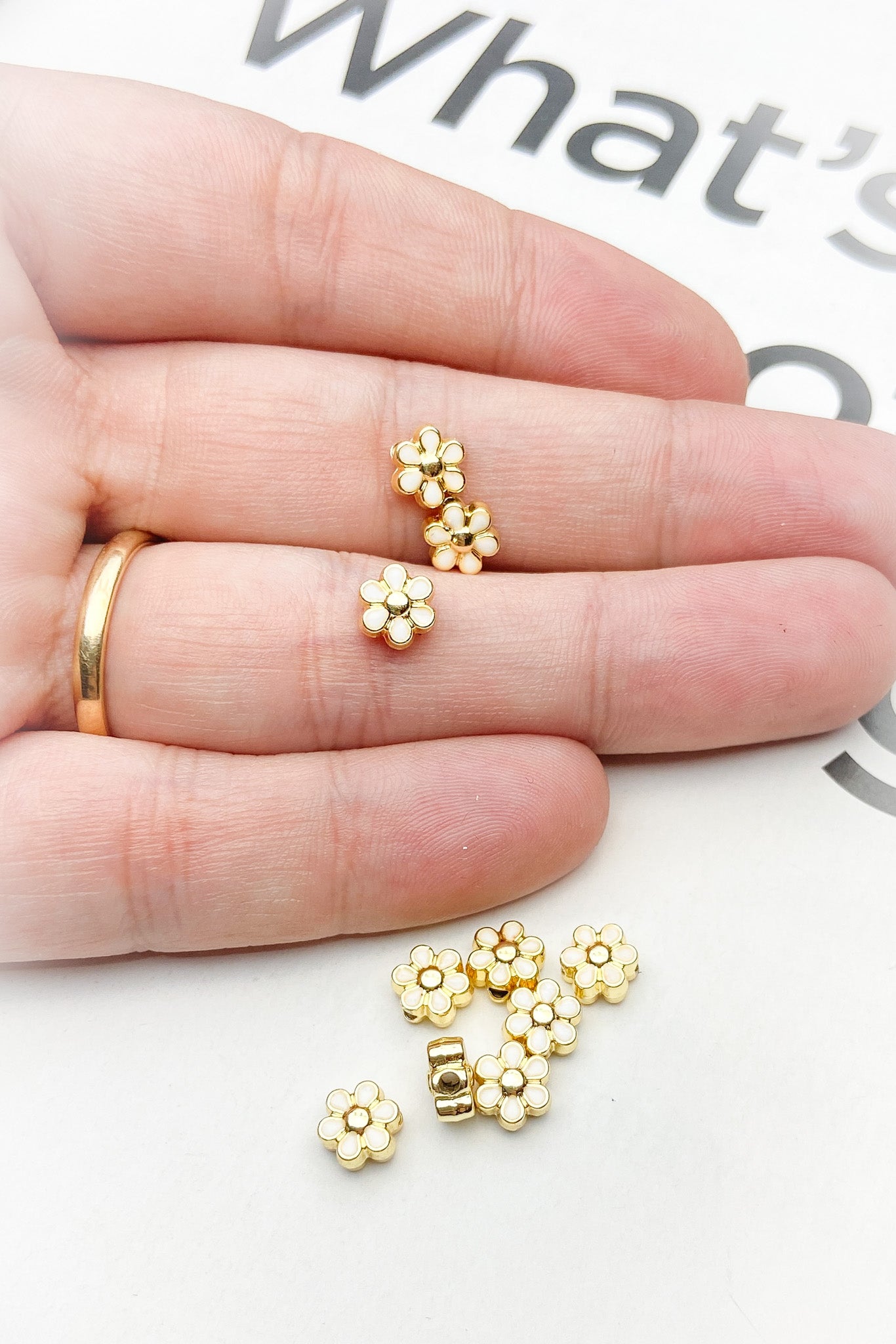 Metal Döküm Beyaz Mineli Papatya Bileklik - Kolye Ara Aparatı Kaplama