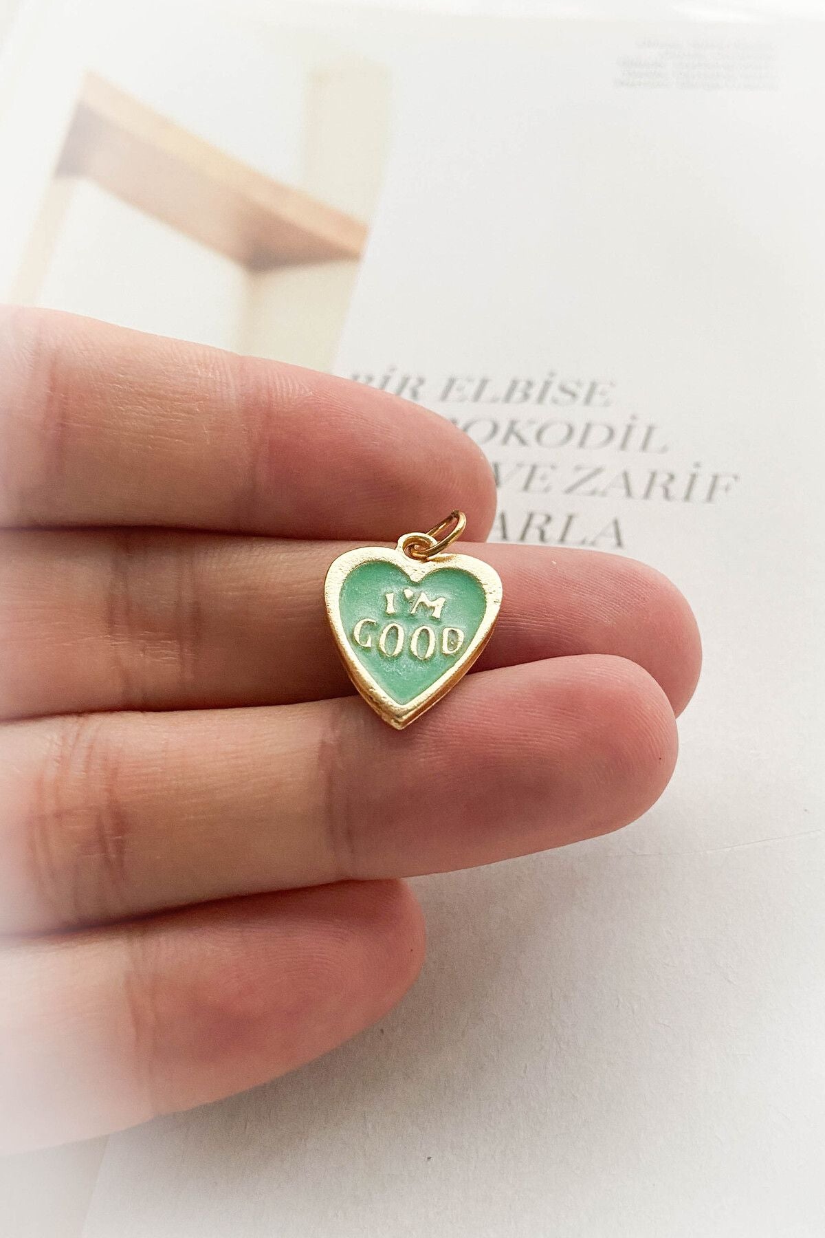 Altın Kaplama Mineli Kalp Model I'M Good Kolye Ucu 4 Farklı Renk Seçeneği