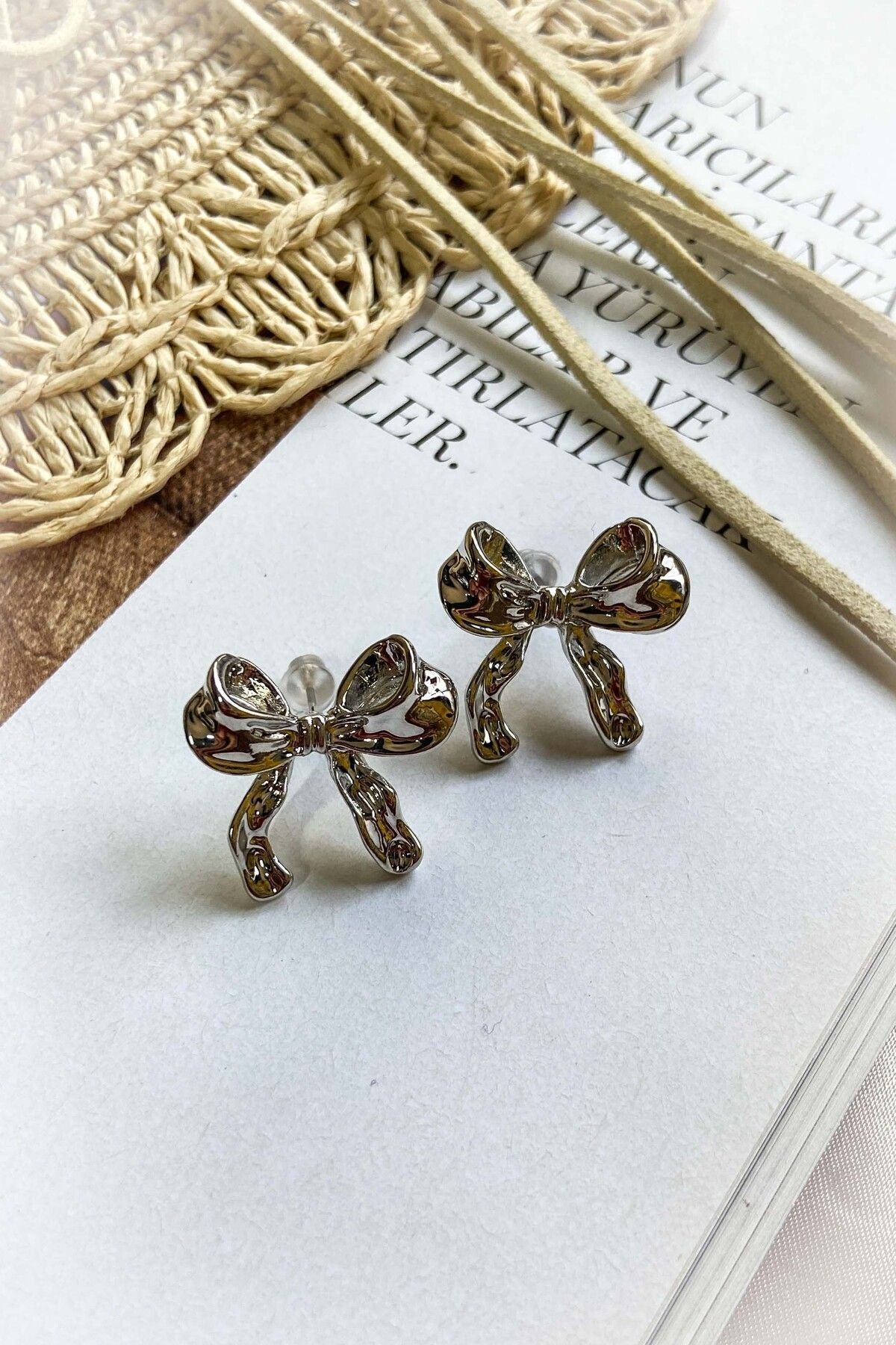 Fiyonk Küpe Papyon Küpe Kurdele Küpe