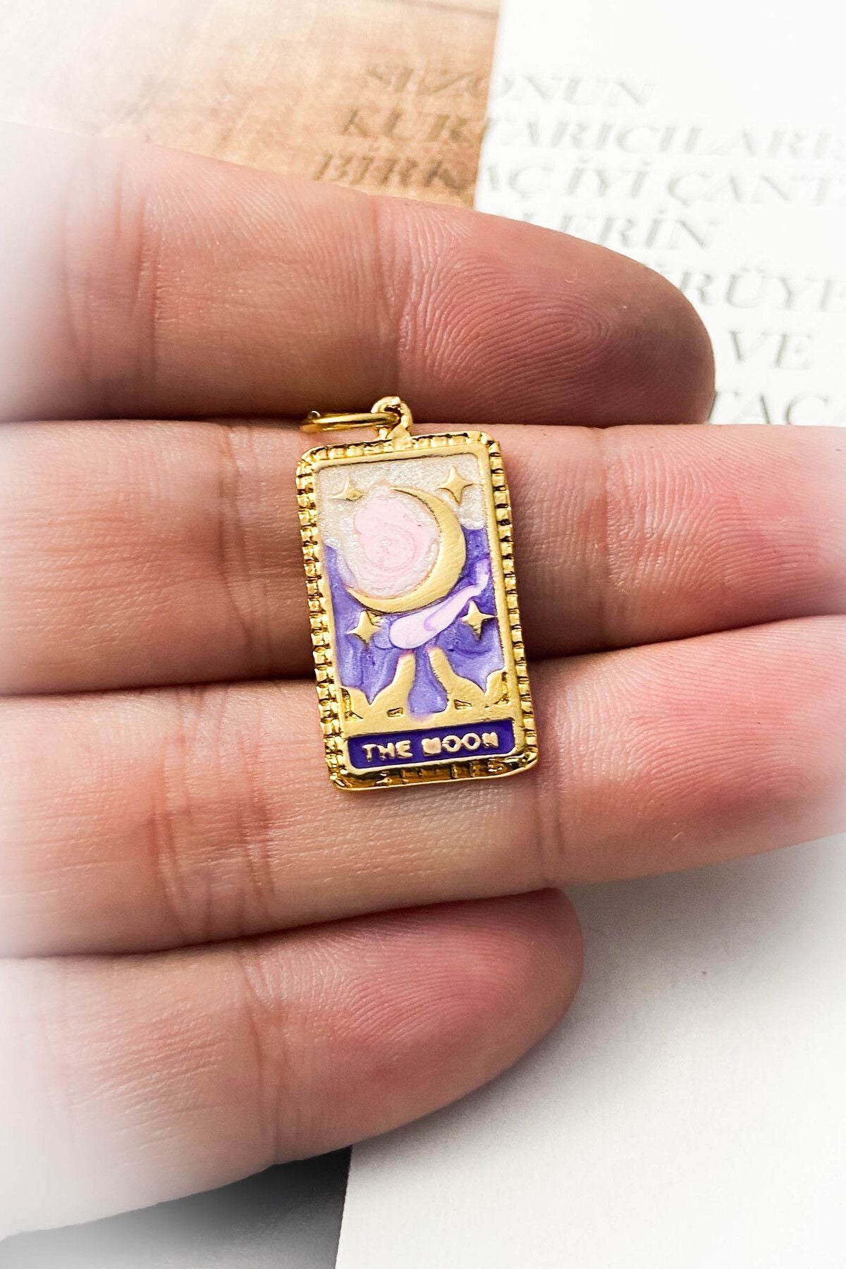 Mor Pembe Renkli Tarot The Moon Altın Kaplama Kolye Ucu