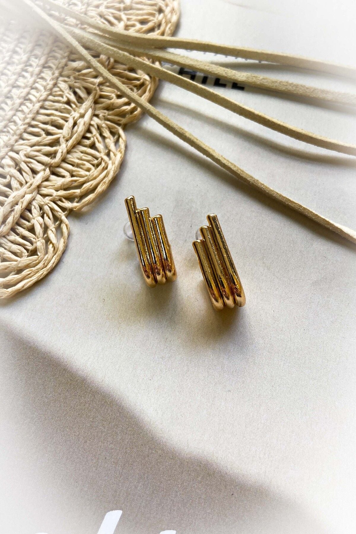 Geometrik Model Küpe 2 Farklı Renk Seçeneği