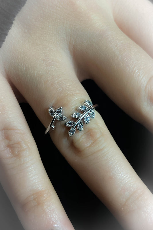 Pirinç Döküm İnce Yaprak Taşlı Yüzük Ayarlı