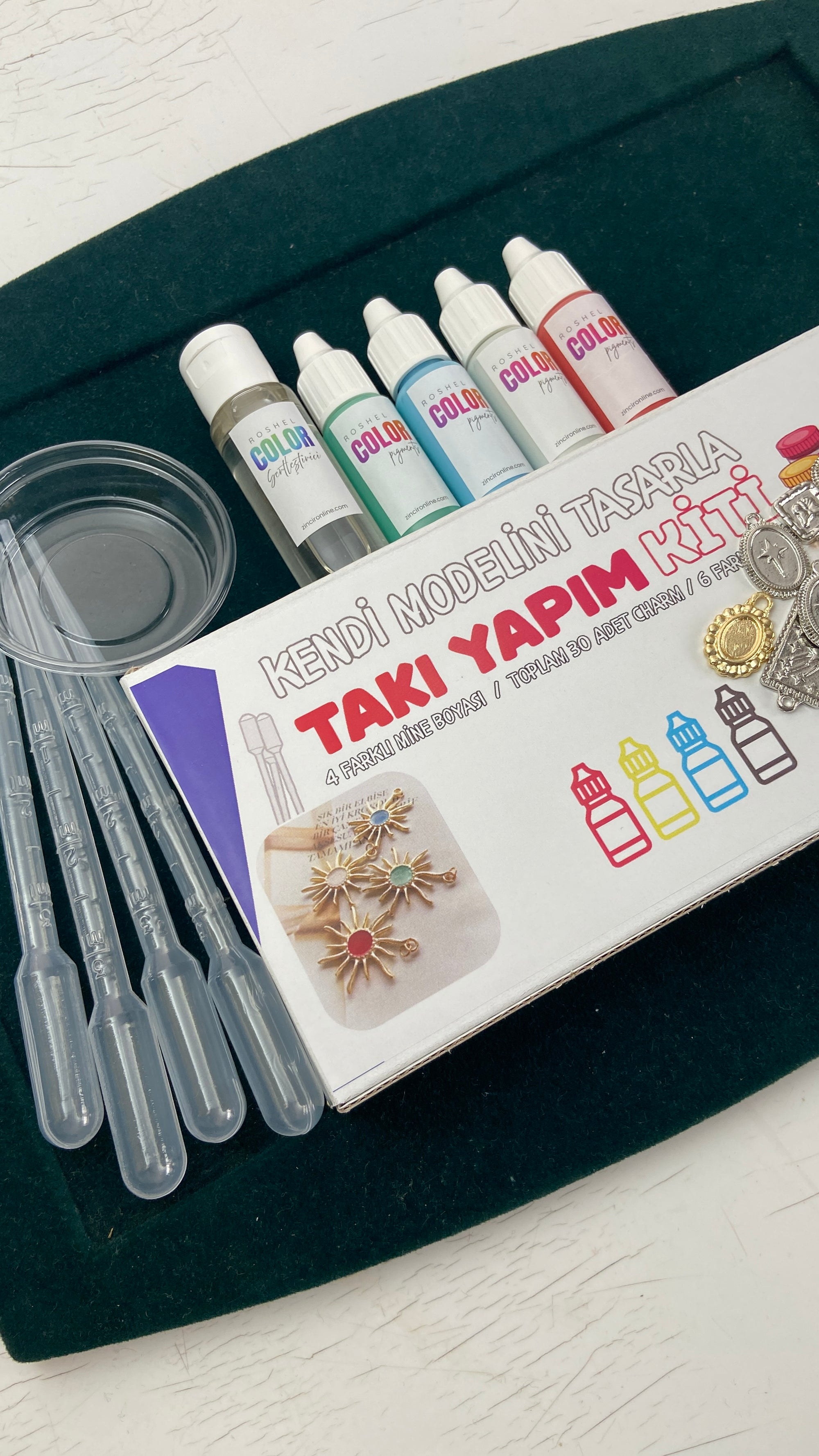 Takı Yapım,Mine Epoksi Boya Kiti / 12 Adet Charm Seti